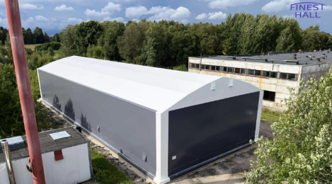 Finest-Hall Factory OÜ toodetud ja paigaldatud PVC hall mõõtudega 15x40m, kõrgusega 6 meetrit Compacto OÜ-le.