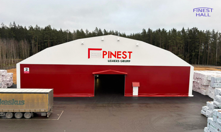 Finest-Hall Factory OÜ toodetud ja paigaldatud PVC hall mõõtudega 40x80m, kõrgusega 7 meetrit Pinest AS-le.