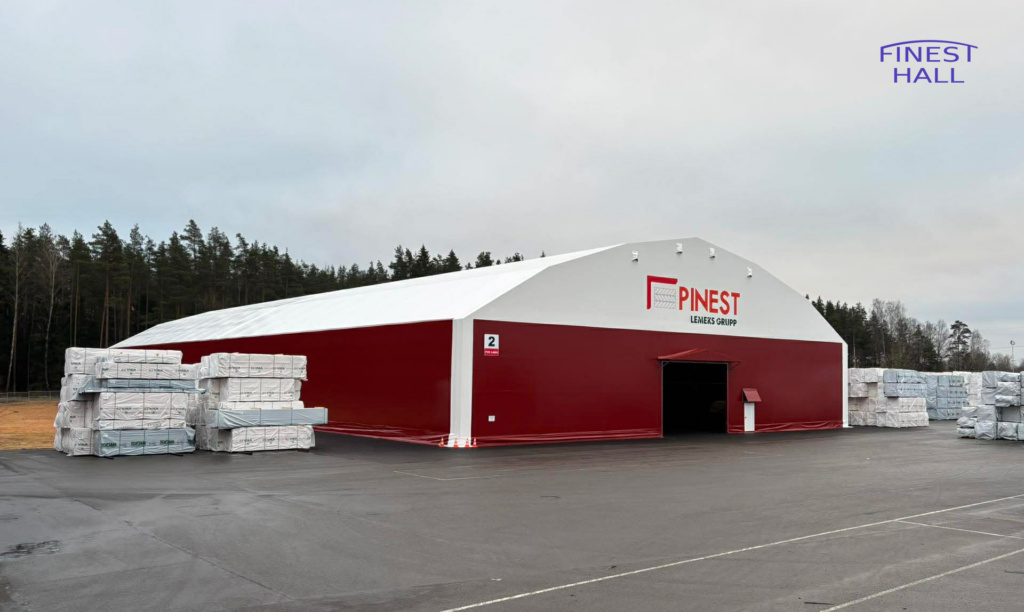 Finest-Hall Factory OÜ toodetud ja paigaldatud PVC hall mõõtudega 40x80m, kõrgusega 7 meetrit Pinest AS-le.