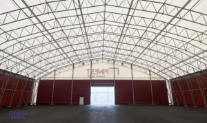 Finest-Hall Factory OÜ toodetud ja paigaldatud PVC hall mõõtudega 40x80m, kõrgusega 7 meetrit Pinest AS-le.