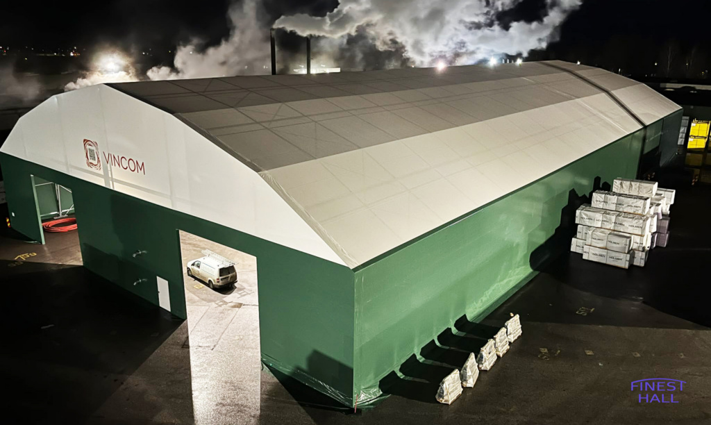 Finest-Hall Factory OÜ toodetud ja paigaldatud PVC hall mõõtudega 40x80m, kõrgusega 7 meetrit VinCom OÜ-le.