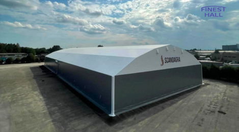 Hangar métallo-textile en PVC fabriqué et installé par Finest-Hall Factory OÜ pour Scandagra UAB, d’une superficie de 40 × 100 m et d’une hauteur de 7 mètres.